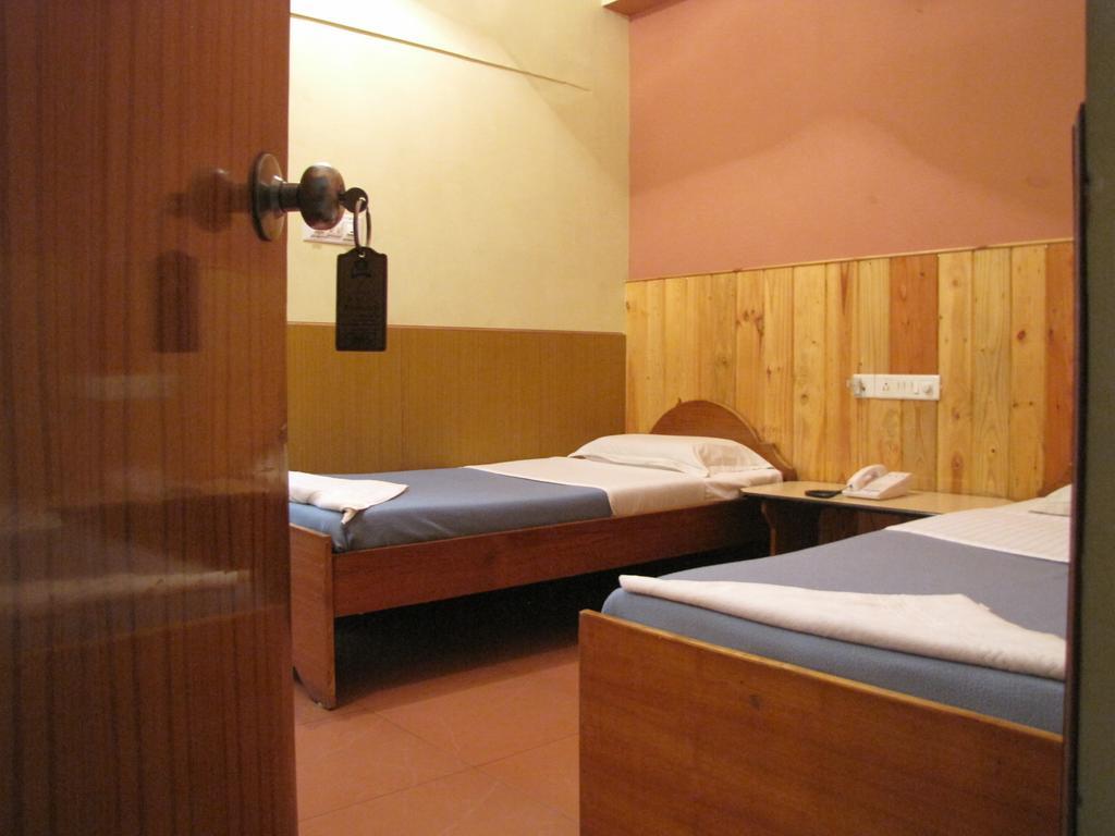 Hotel O Shree Amm Residency Bangalore Ruang foto