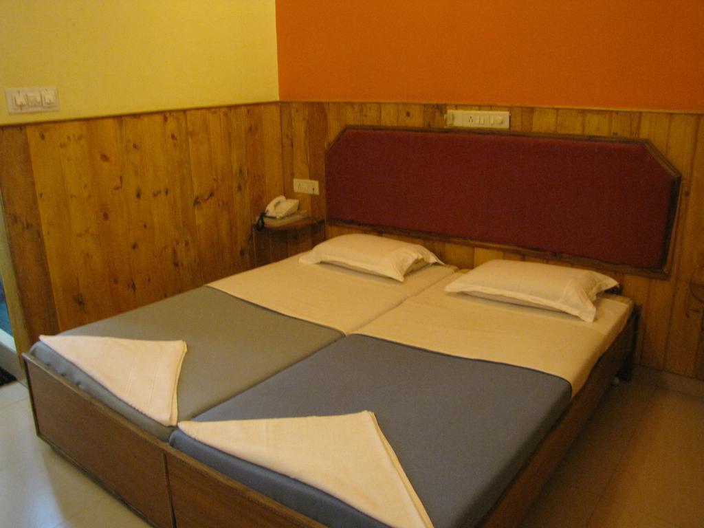Hotel O Shree Amm Residency Bangalore Ruang foto