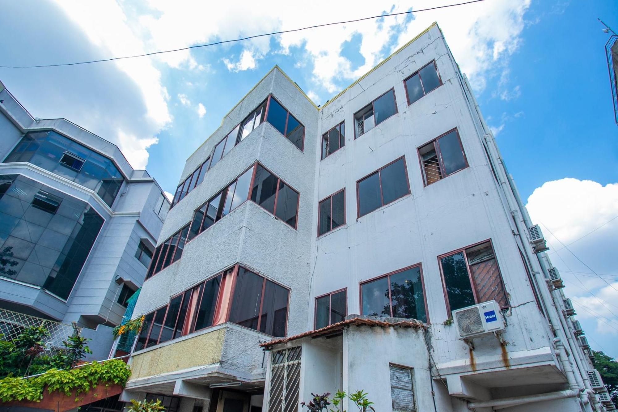 Hotel O Shree Amm Residency Bangalore Bagian luar foto